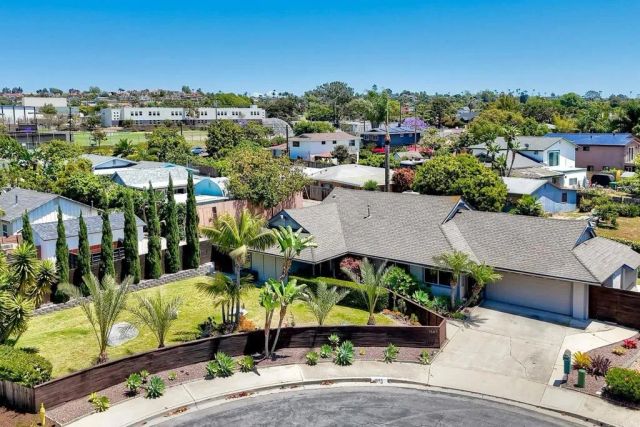 1665 Sandalwood Lane, Carlsbad, CA 92008
