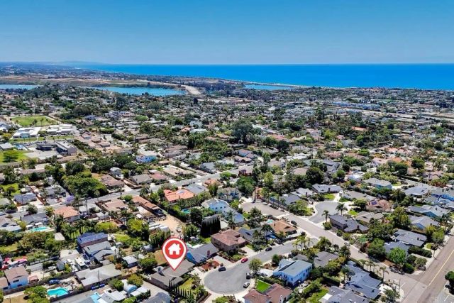 1665 Sandalwood Lane, Carlsbad, CA 92008