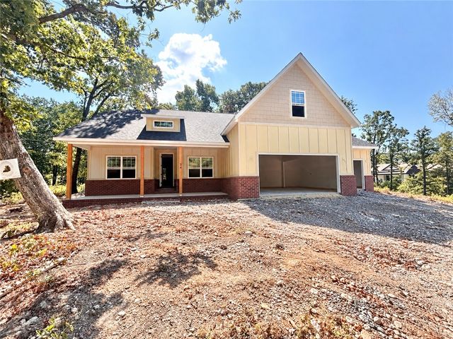 24 Dumfries Circle, Bella Vista, AR 72715