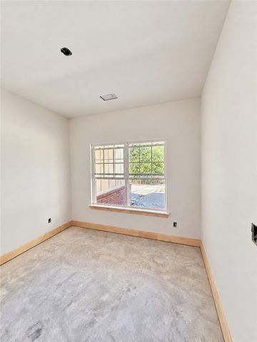 24 Dumfries Circle, Bella Vista, AR 72715
