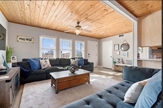 2206 Bienville Boulevard, Dauphin Island, AL 36528