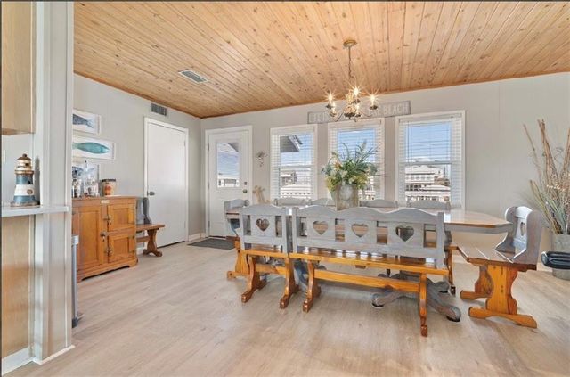 2206 Bienville Boulevard, Dauphin Island, AL 36528