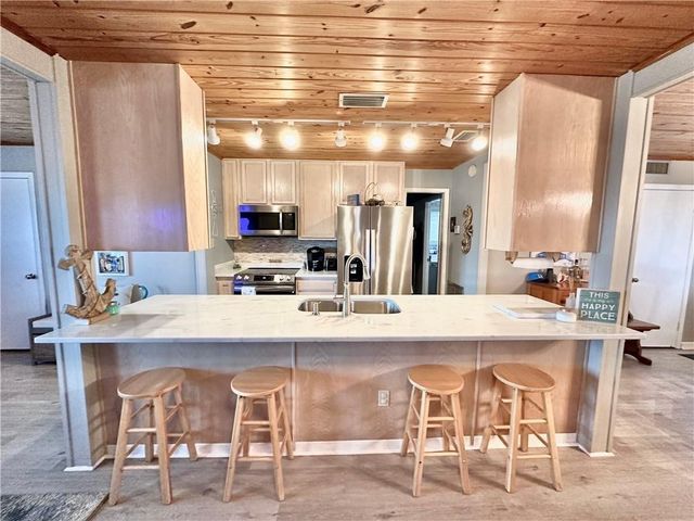 2206 Bienville Boulevard, Dauphin Island, AL 36528