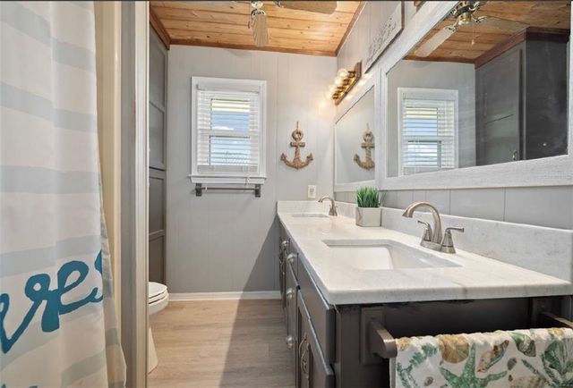 2206 Bienville Boulevard, Dauphin Island, AL 36528