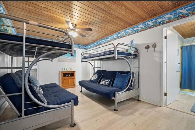 2206 Bienville Boulevard, Dauphin Island, AL 36528