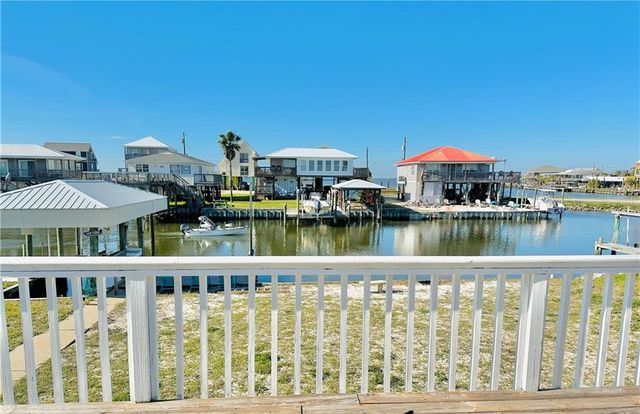 2206 Bienville Boulevard, Dauphin Island, AL 36528