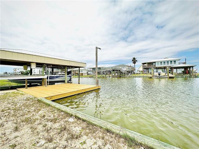 2206 Bienville Boulevard, Dauphin Island, AL 36528