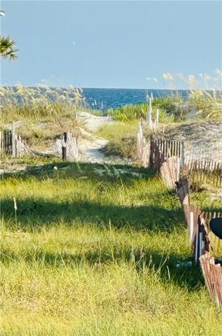 2206 Bienville Boulevard, Dauphin Island, AL 36528