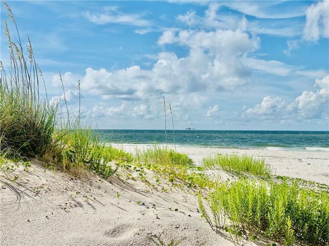 2206 Bienville Boulevard, Dauphin Island, AL 36528