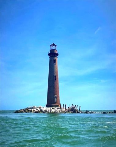 2206 Bienville Boulevard, Dauphin Island, AL 36528