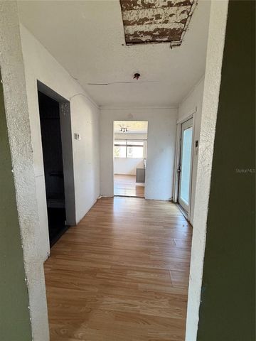 10114 E COLUMBUS DRIVE, Tampa, FL 33619