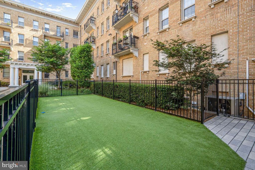 1401 COLUMBIA RD NW #213, Washington, DC 20009