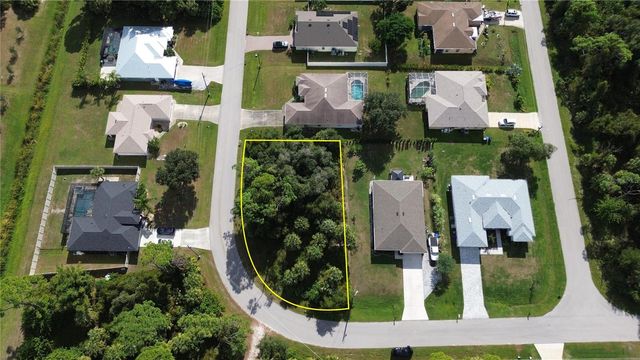 PETUNIA TERRACE, North Port, FL 34286