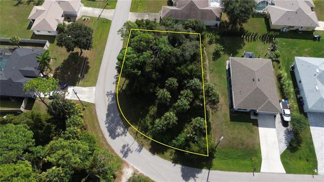 PETUNIA TERRACE, North Port, FL 34286