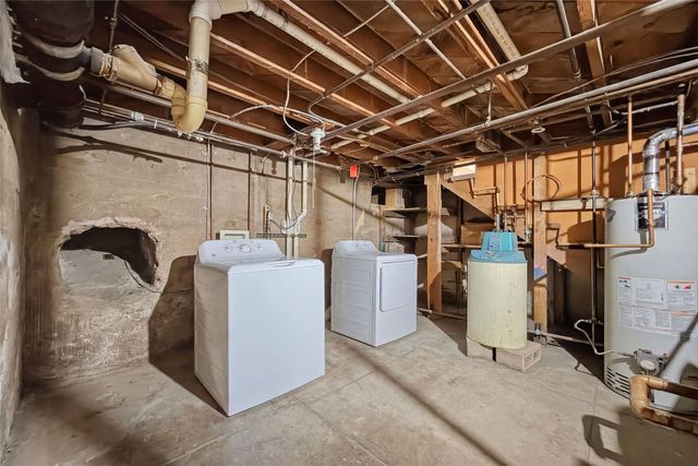 216 E Santa Fe Avenue, Santa Fe, NM 87501