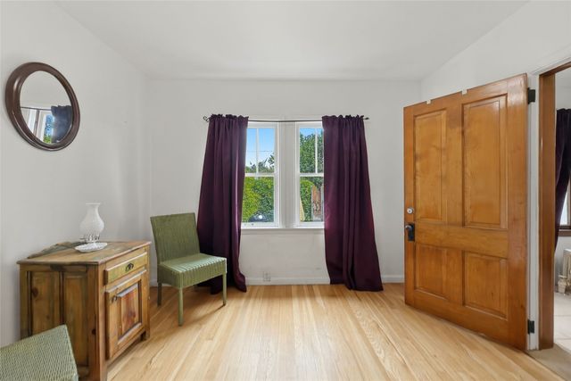 216 E Santa Fe Avenue, Santa Fe, NM 87501