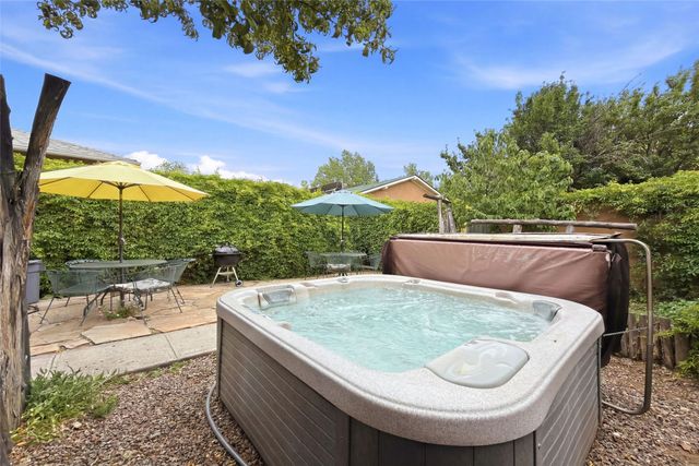 216 E Santa Fe Avenue, Santa Fe, NM 87501