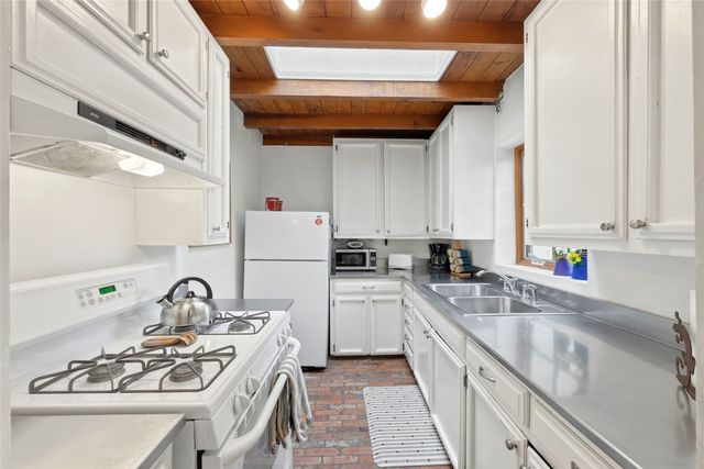 216 E Santa Fe Avenue, Santa Fe, NM 87501
