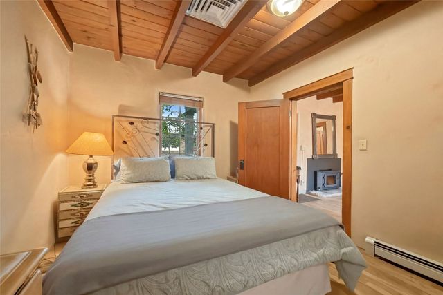 216 E Santa Fe Avenue, Santa Fe, NM 87501