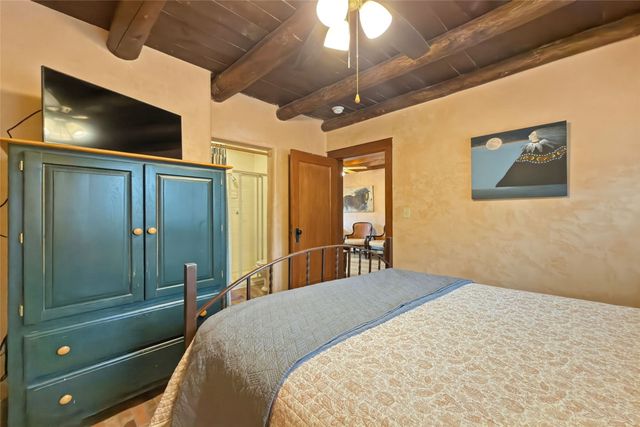 216 E Santa Fe Avenue, Santa Fe, NM 87501