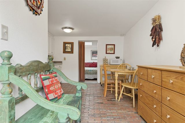 216 E Santa Fe Avenue, Santa Fe, NM 87501