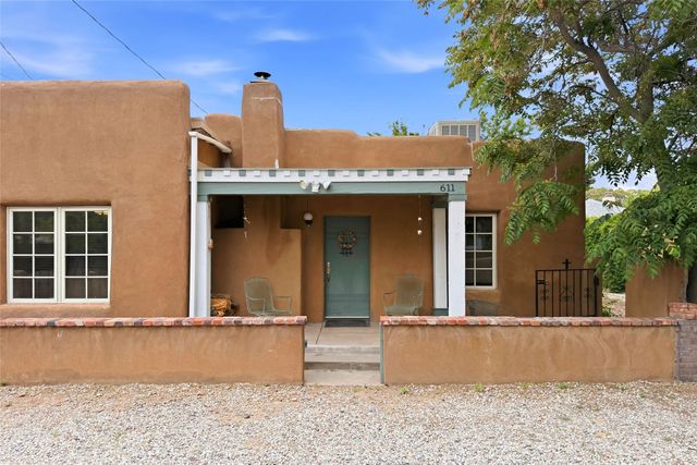 216 E Santa Fe Avenue, Santa Fe, NM 87501