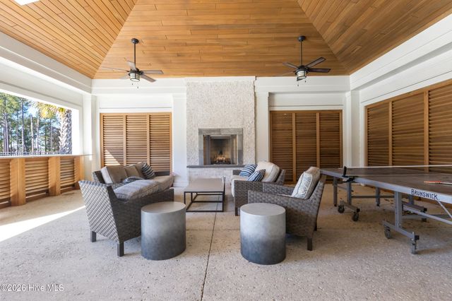 345 Preservation Point Avenue, Wilmington, NC 28401