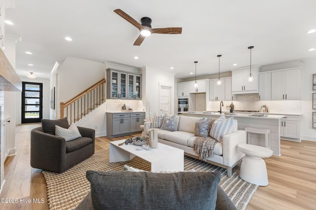 345 Preservation Point Avenue, Wilmington, NC 28401