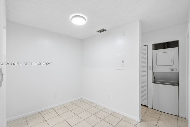 6040 Shakerwood Cir 201, Tamarac, FL 33319