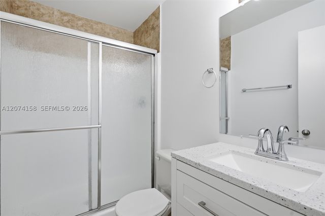 6040 Shakerwood Cir 201, Tamarac, FL 33319