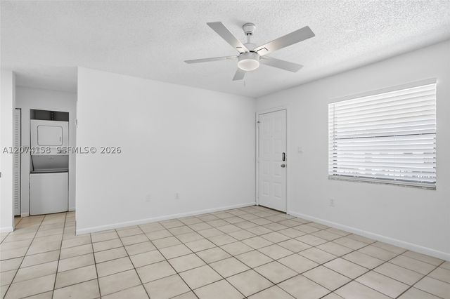 6040 Shakerwood Cir 201, Tamarac, FL 33319