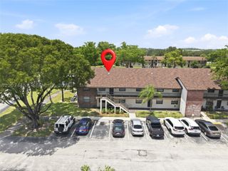 6040 Shakerwood Cir 201, Tamarac, FL 33319