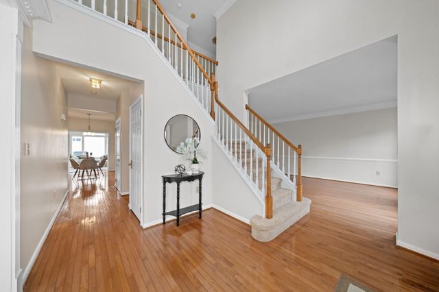 8 BAYBERRY CLOSE, Newark, DE 19711