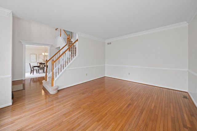 8 BAYBERRY CLOSE, Newark, DE 19711