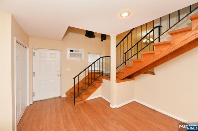 50 May Street 112, Hawthorne, NJ 07506