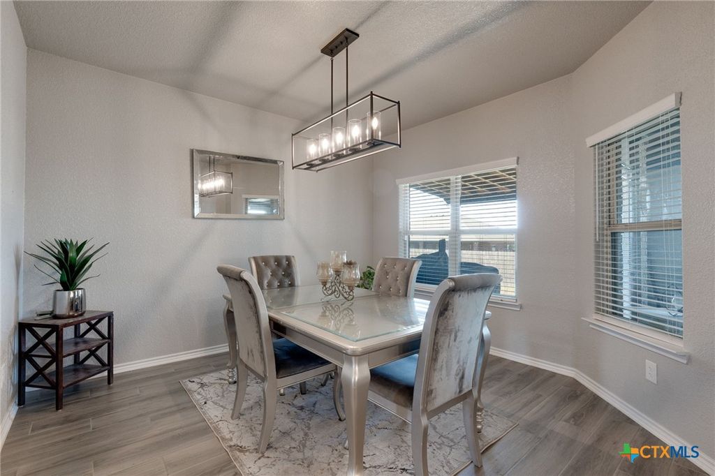 Image 13 of property listing at 7602 Iridium Drive, Killeen, TX 76542