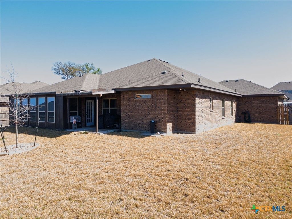 Image 32 of property listing at 7602 Iridium Drive, Killeen, TX 76542