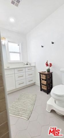 153 N Hanford Avenue, San Pedro (los Angeles), CA 90732