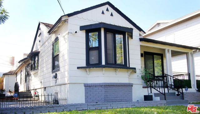 153 N Hanford Avenue, San Pedro (los Angeles), CA 90732