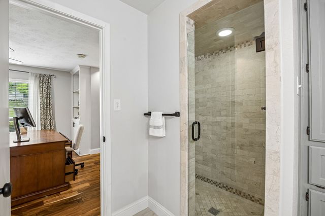 9611 Larchcrest Drive, Dallas, TX 75238