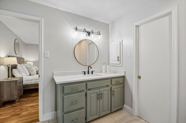 9611 Larchcrest Drive, Dallas, TX 75238