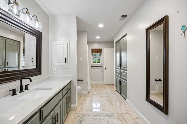 9611 Larchcrest Drive, Dallas, TX 75238