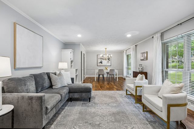 9611 Larchcrest Drive, Dallas, TX 75238