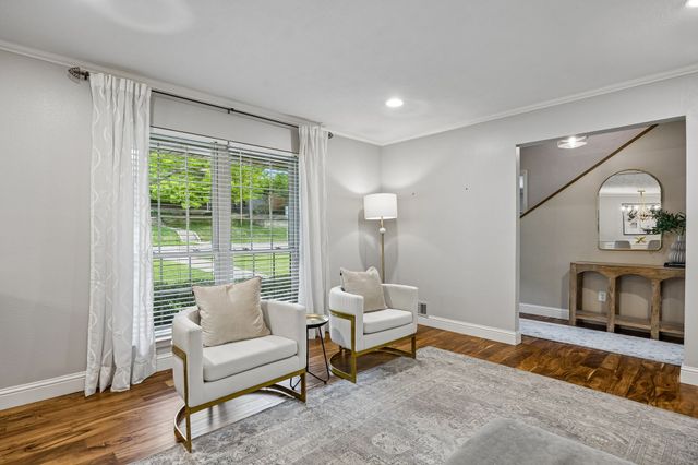 9611 Larchcrest Drive, Dallas, TX 75238