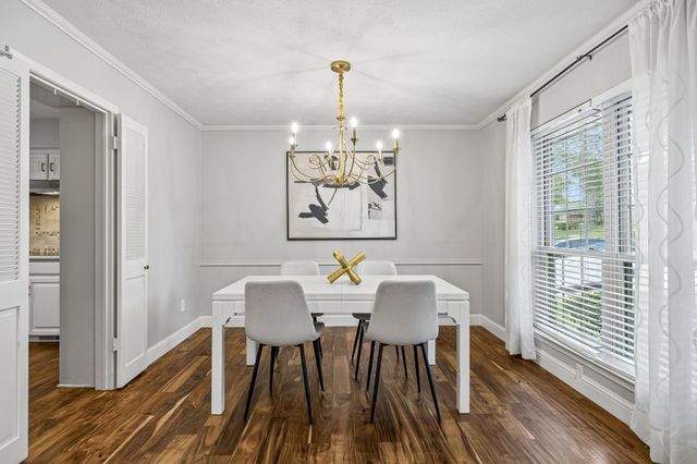 9611 Larchcrest Drive, Dallas, TX 75238