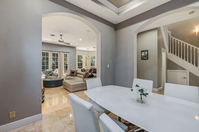 132 NE 21st Court, Wilton Manors, FL 33305