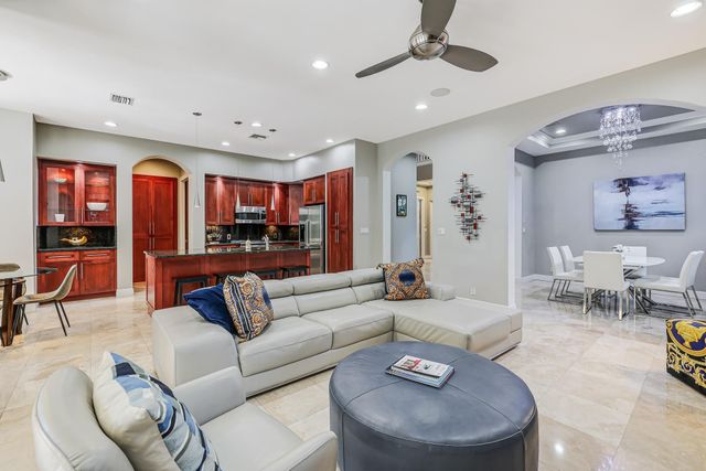 132 NE 21st Court, Wilton Manors, FL 33305