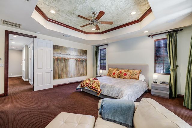 132 NE 21st Court, Wilton Manors, FL 33305