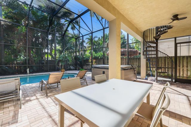 132 NE 21st Court, Wilton Manors, FL 33305