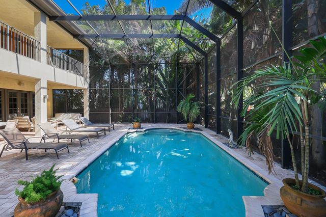 132 NE 21st Court, Wilton Manors, FL 33305